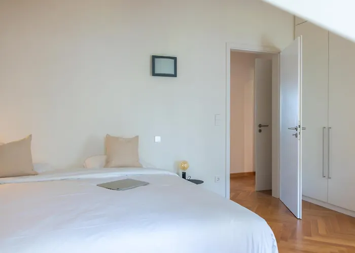 Apartamento Grand Rue By Rentaroo *